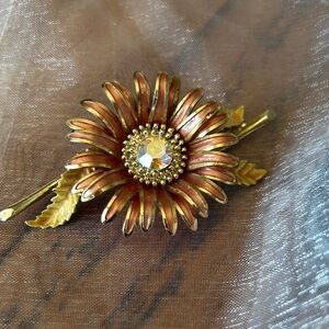 Stunning Vintage Coro Rust, Amber and Gold Floral Brooch‎